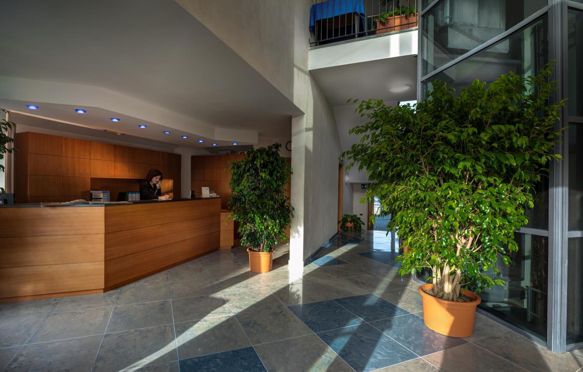 Continental Resort Tirrenia Εξωτερικό φωτογραφία