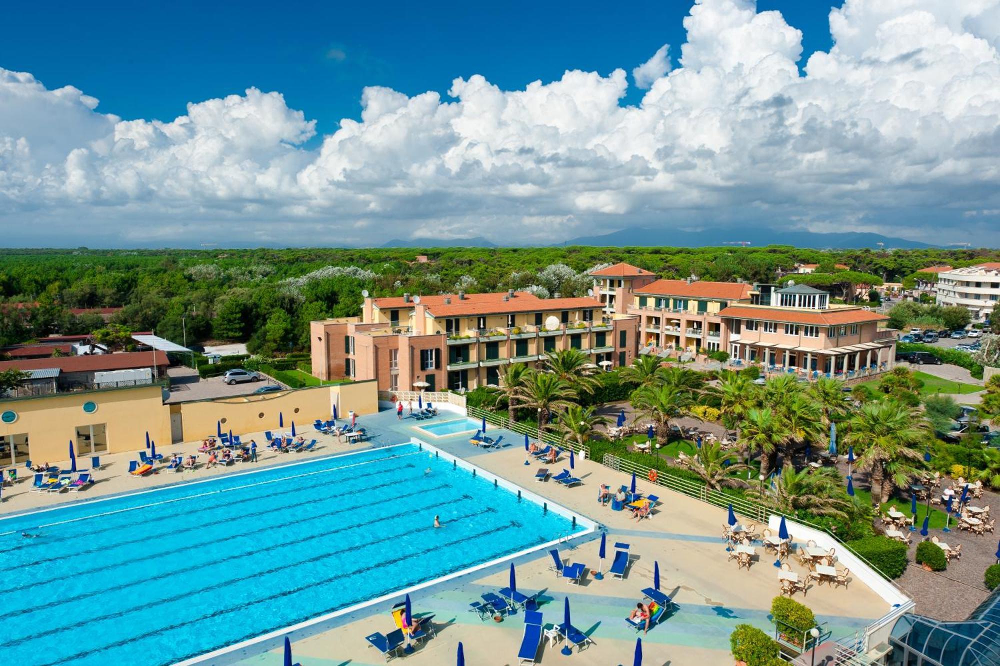 Continental Resort Tirrenia Εξωτερικό φωτογραφία