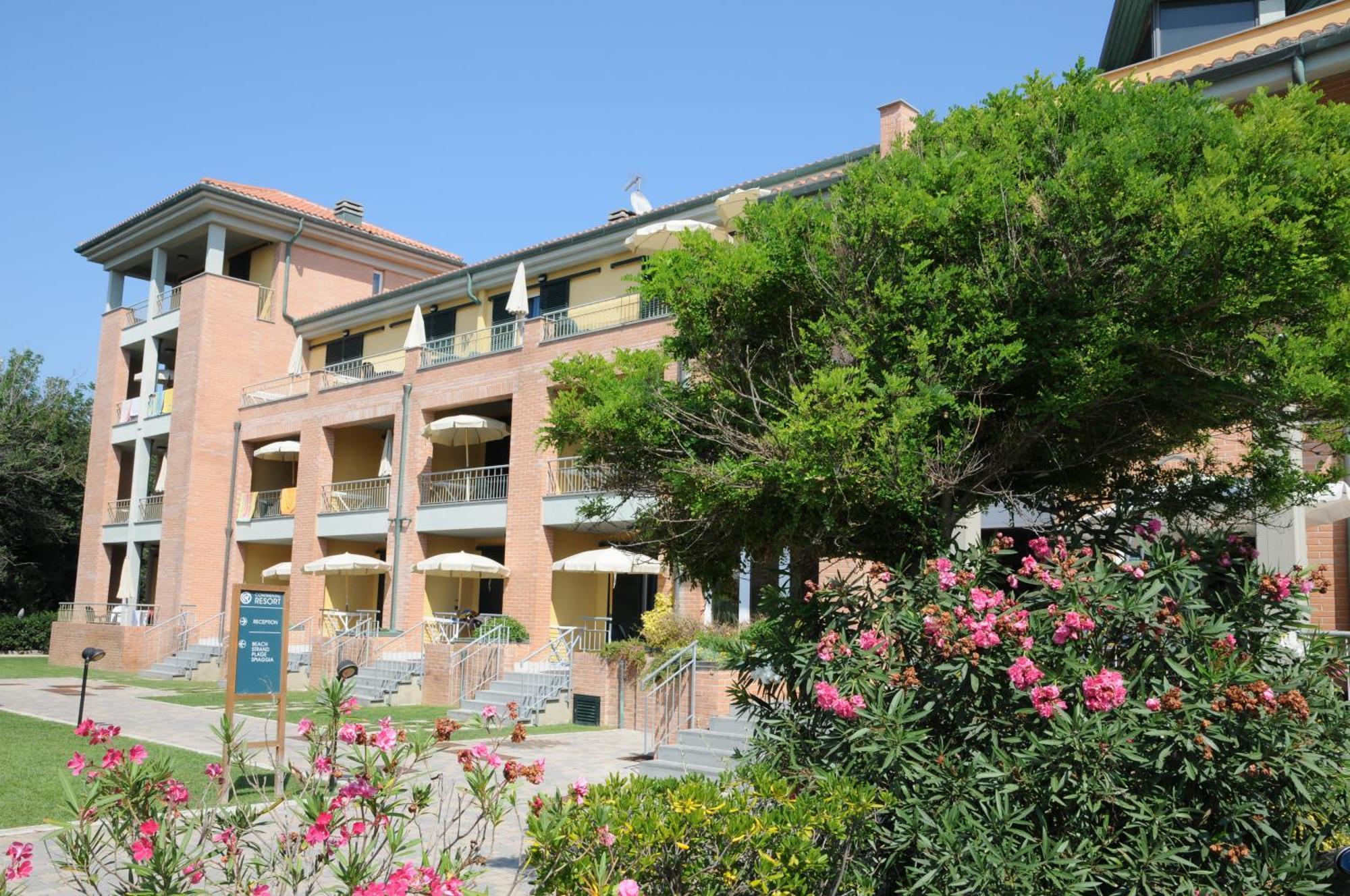 Continental Resort Tirrenia Εξωτερικό φωτογραφία