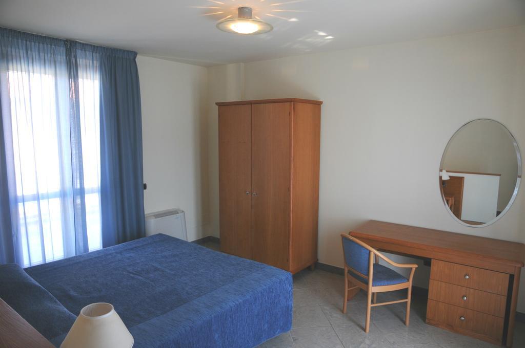Continental Resort Tirrenia Δωμάτιο φωτογραφία