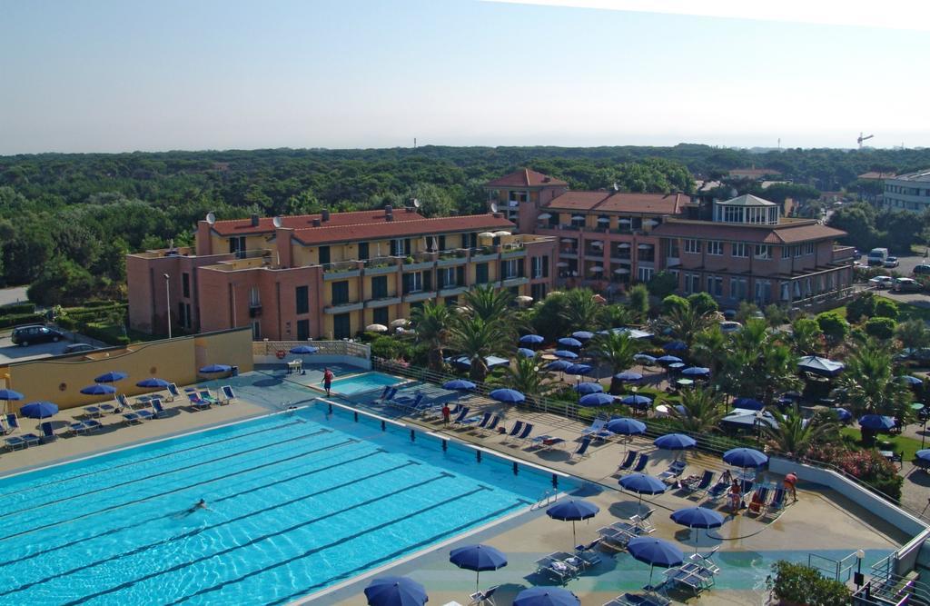 Continental Resort Tirrenia Εξωτερικό φωτογραφία