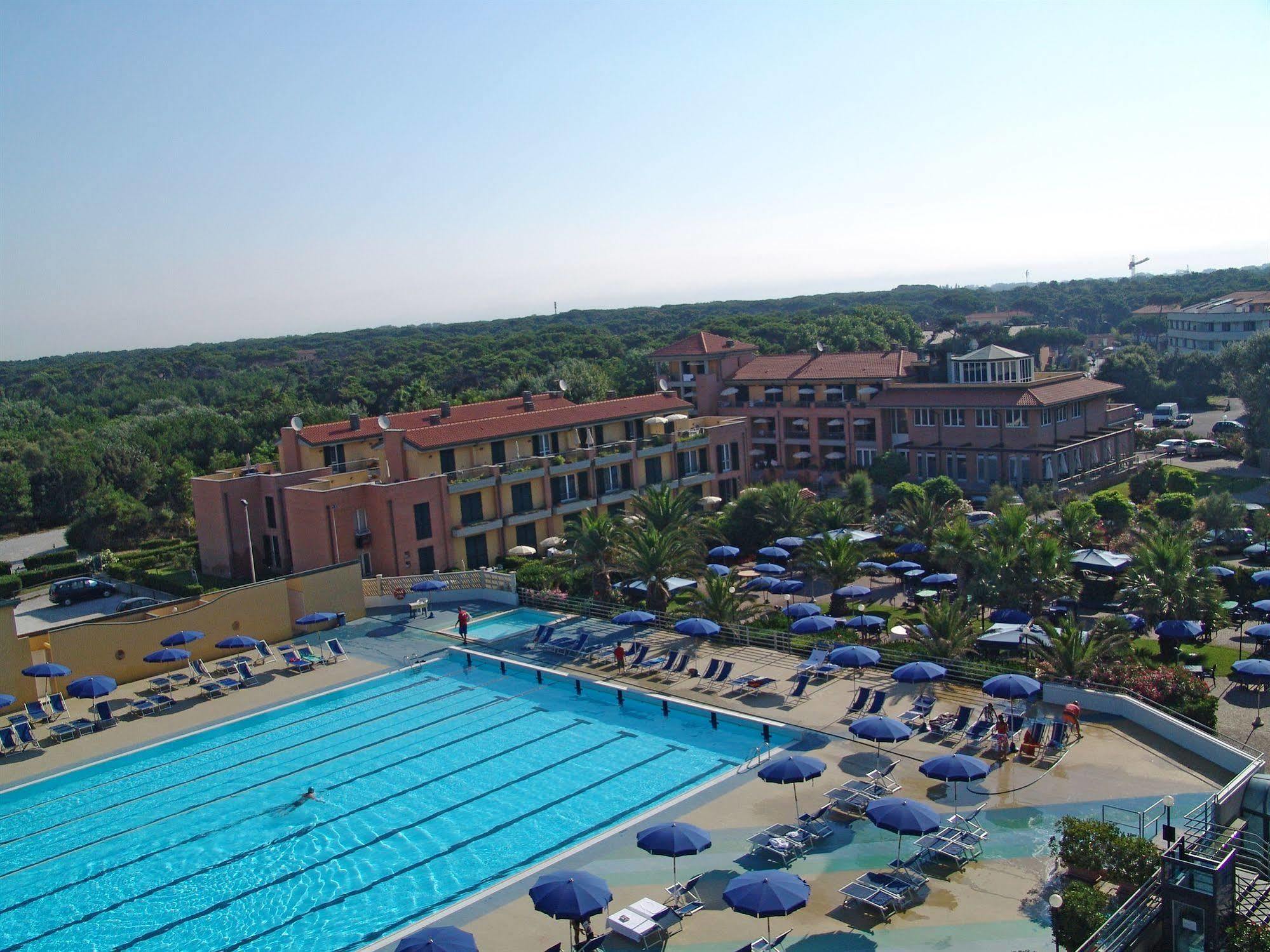 Continental Resort Tirrenia Εξωτερικό φωτογραφία