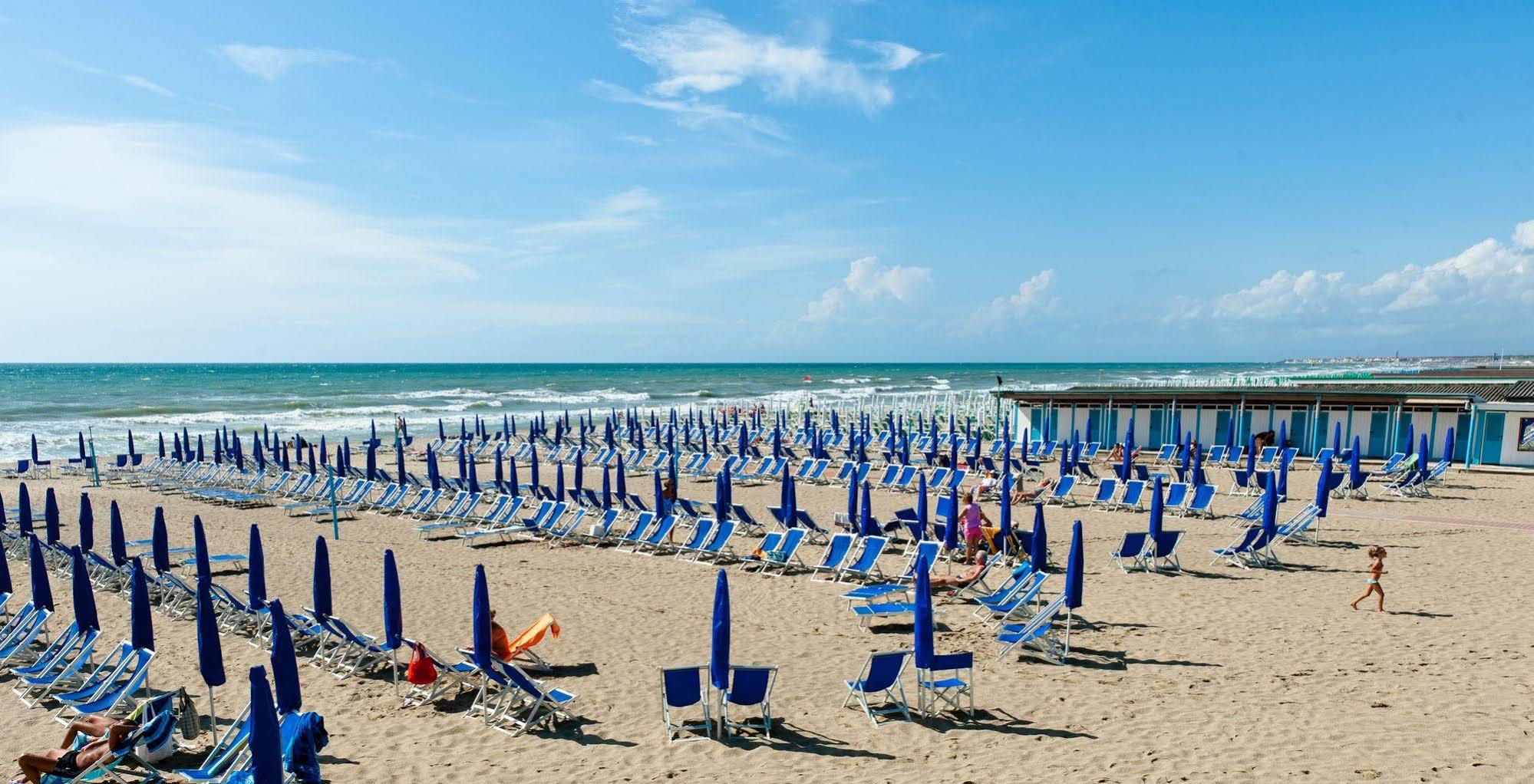 Continental Resort Tirrenia Εξωτερικό φωτογραφία